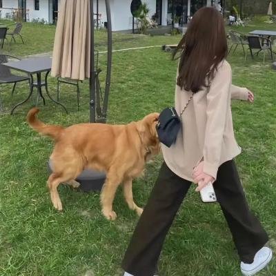 配角